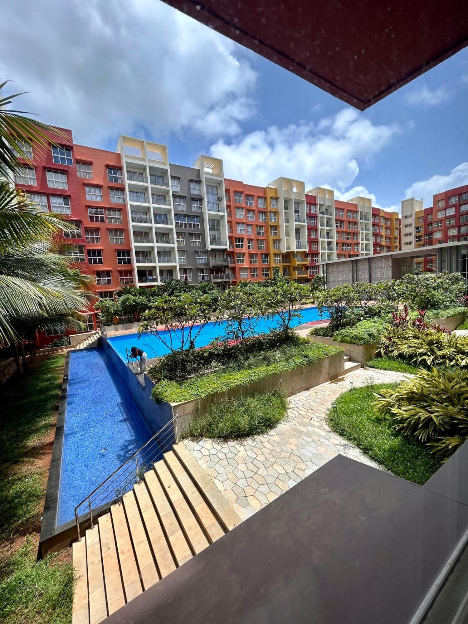 Pool And Garden View Good Stay Premium 2 Bhk Flat 104 Dabolim Esterno foto