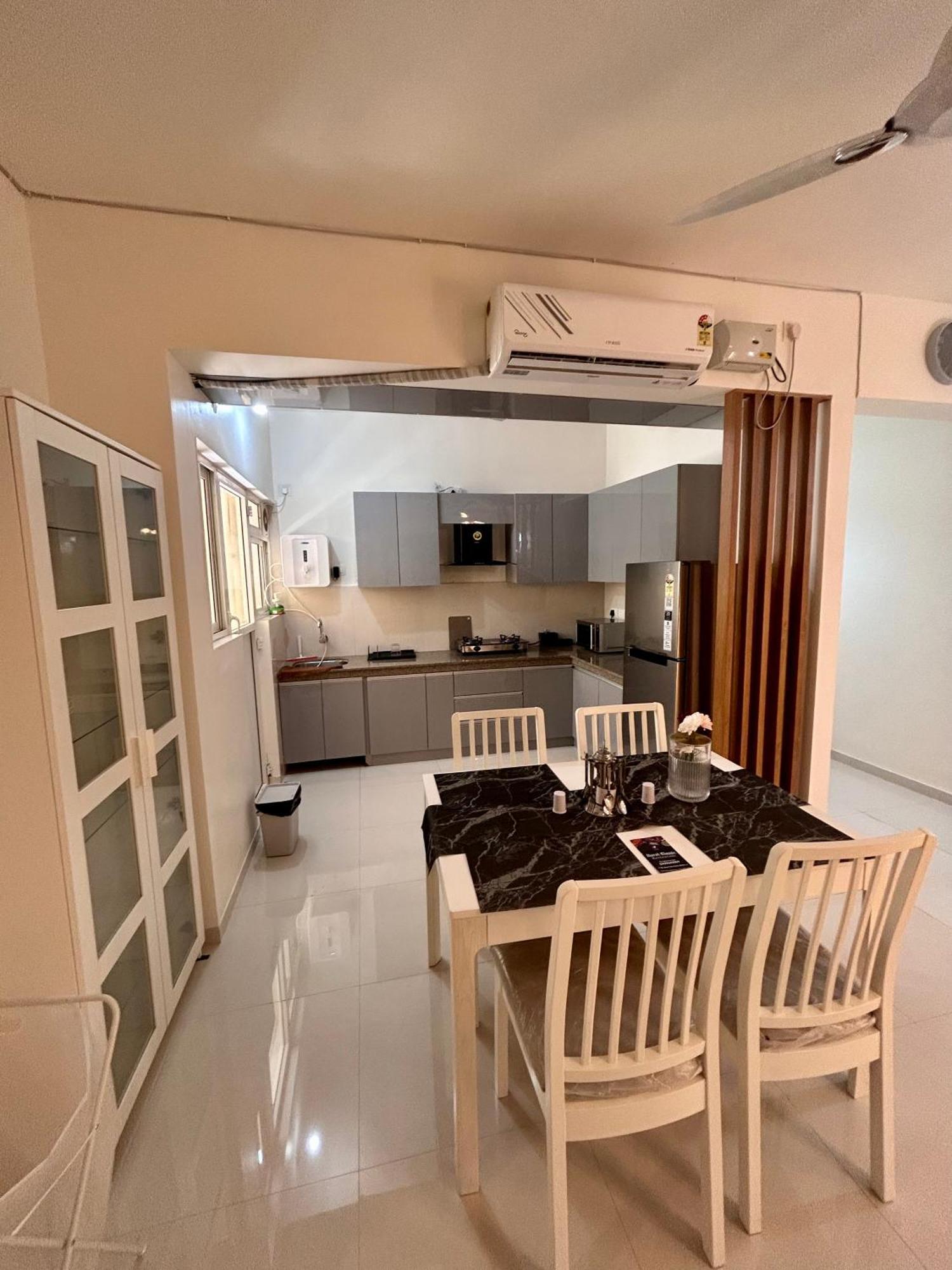 Pool And Garden View Good Stay Premium 2 Bhk Flat 104 Dabolim Esterno foto