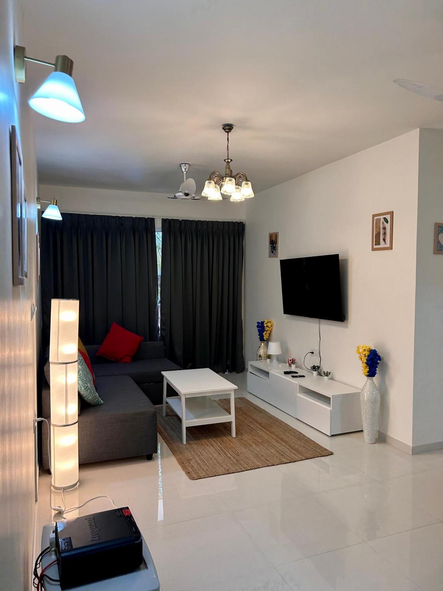 Pool And Garden View Good Stay Premium 2 Bhk Flat 104 Dabolim Esterno foto